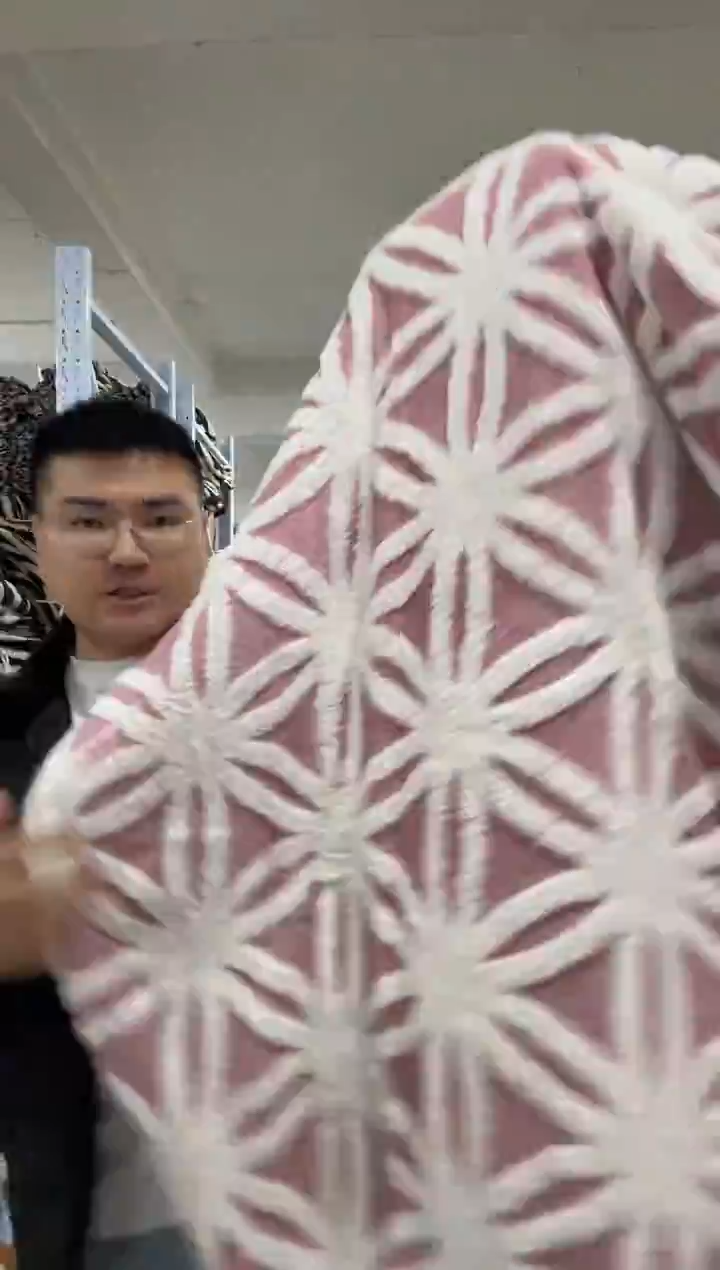 兔毛清货【1.5*2米加厚被子】外贸原单毛毯底价清货拼手速