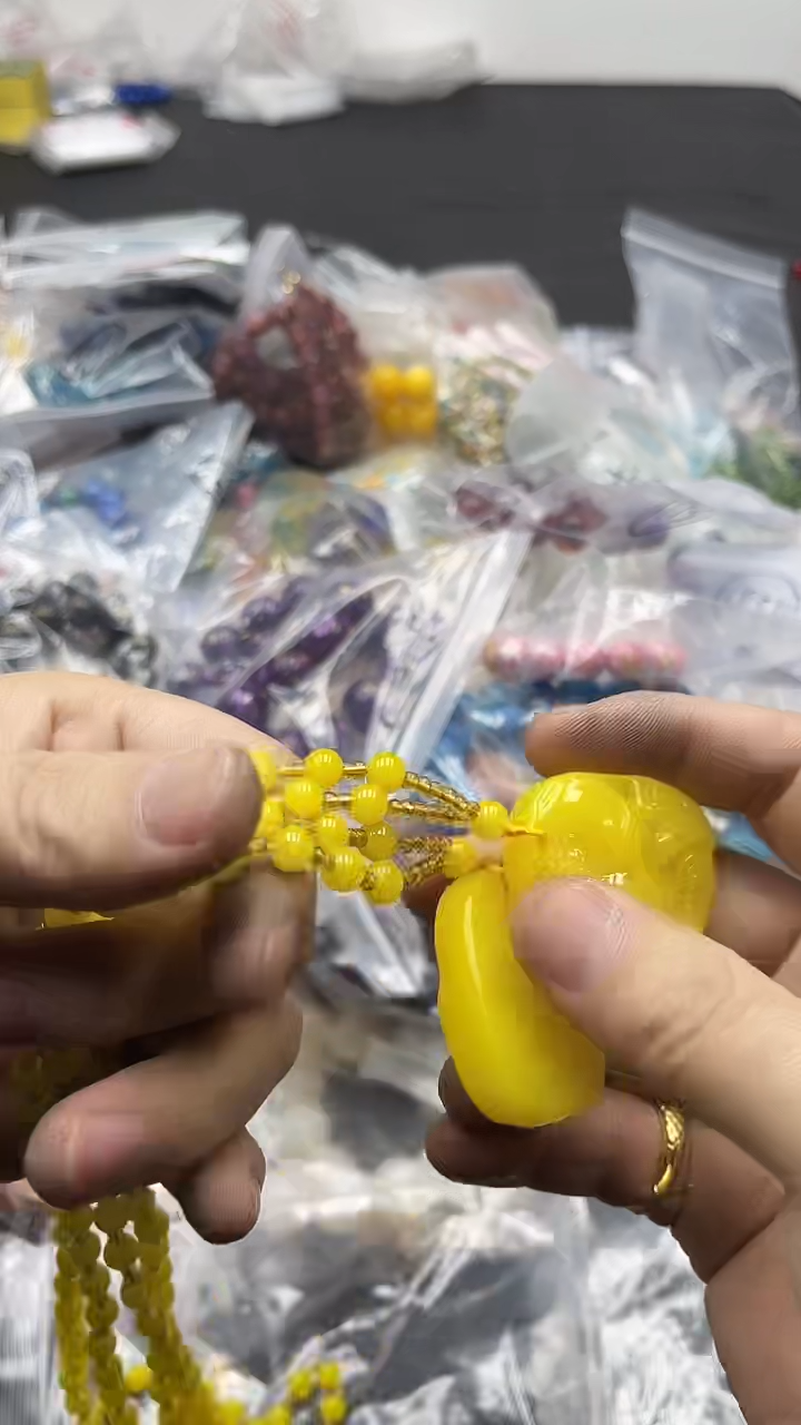 【闪购商品】蜜蜡颈饰未镶嵌123项链