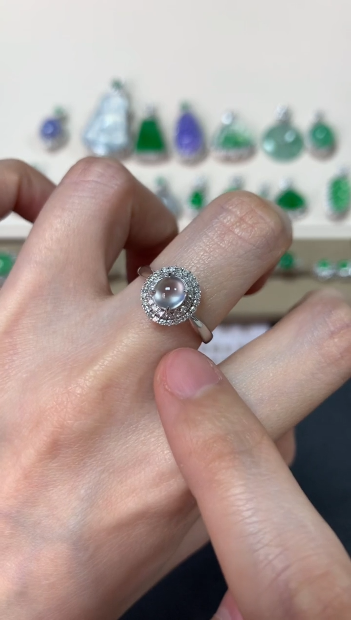 【闪购商品】翡翠戒指18K金镶嵌蛋面戒指4500