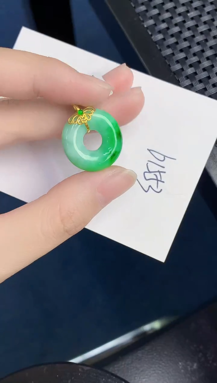 【闪购商品】翡翠颈饰18K金镶嵌000000000