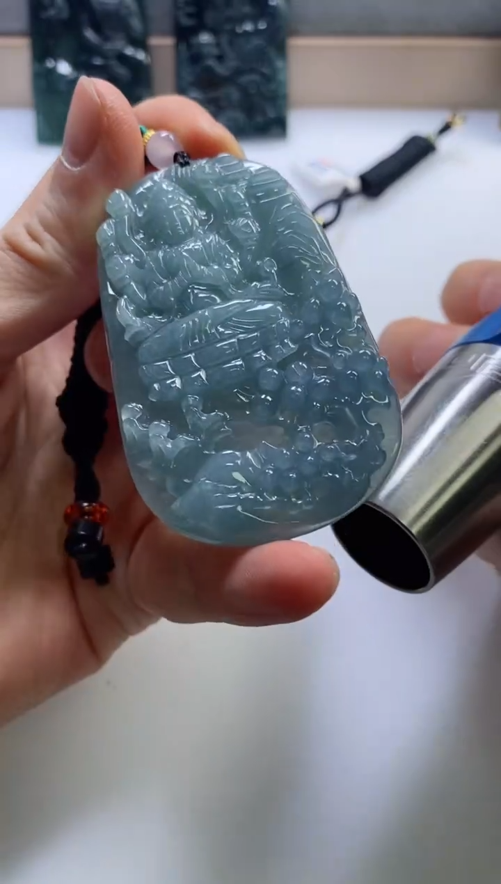 【闪购商品】翡翠挂件未镶嵌               