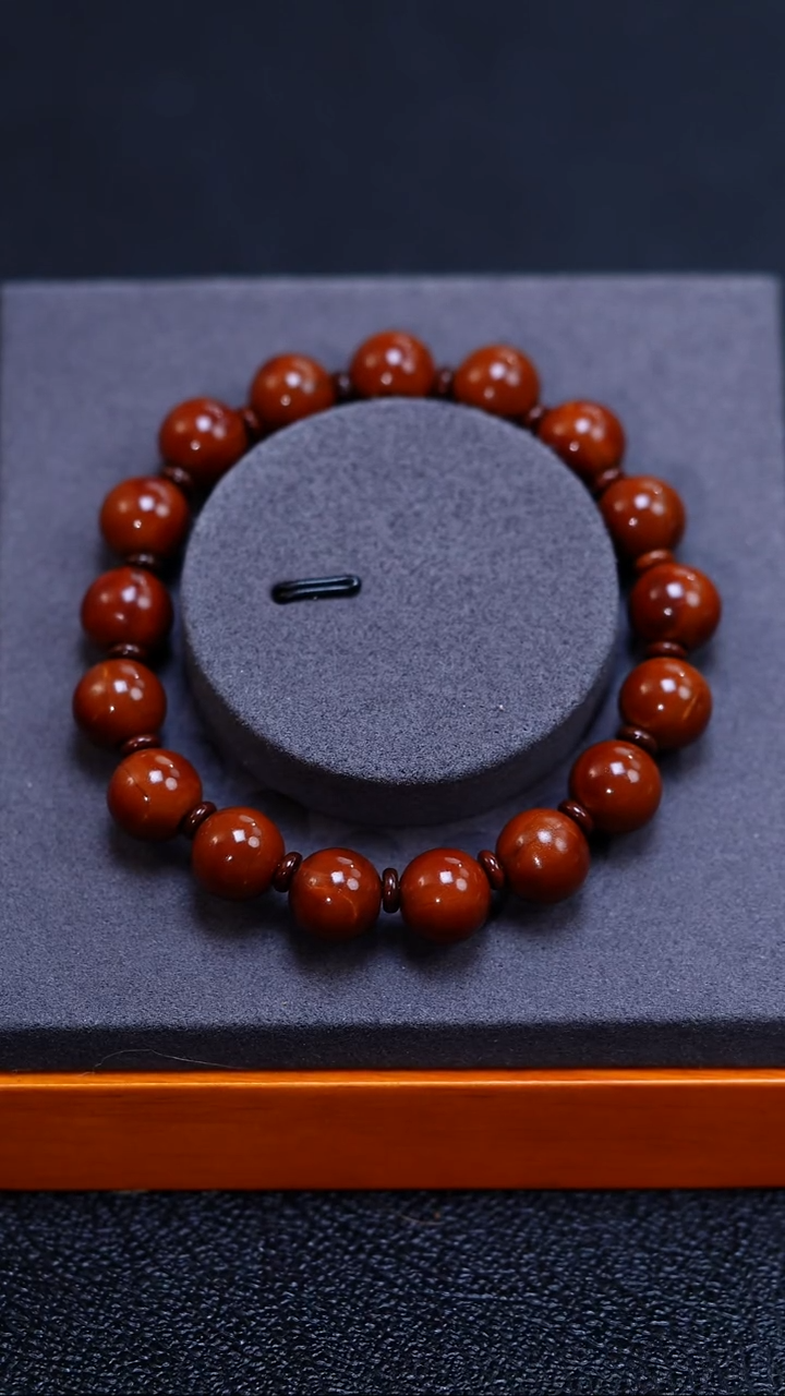 吊坠橄榄核M**董橄榄核