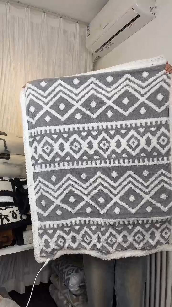 羊羔毛双色灰80暖身毯