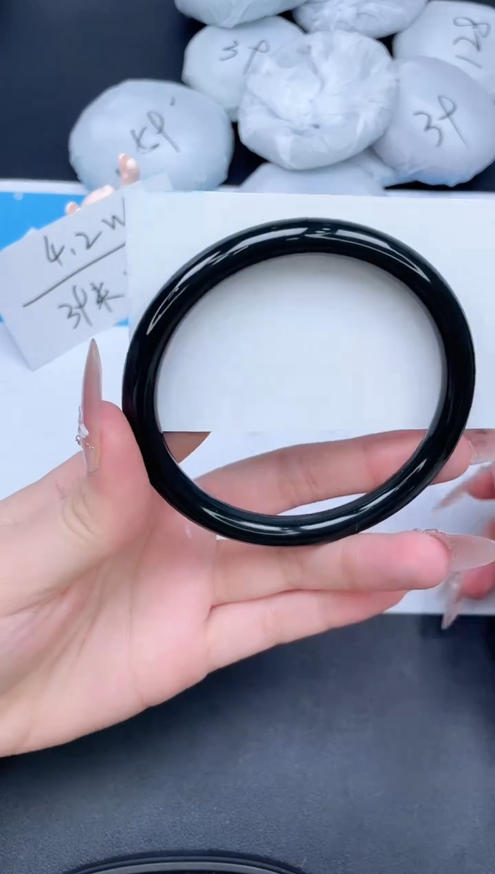 【闪购商品】和田玉手镯未镶嵌305-66