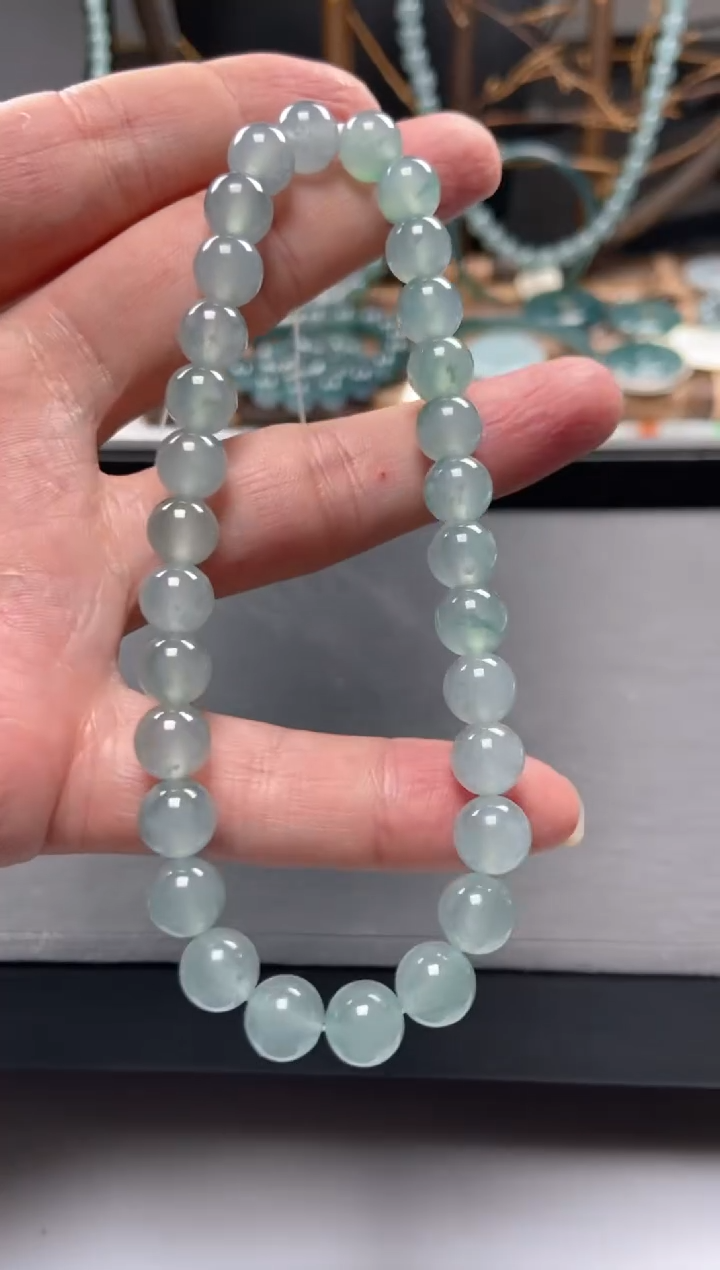 【闪购商品】翡翠手链未镶嵌多样性发货23颗卡8
