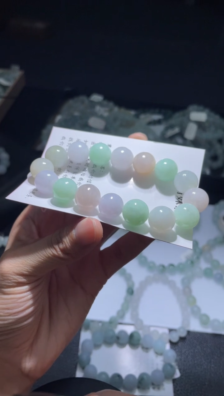 未镶嵌定制翡翠翡翠手串