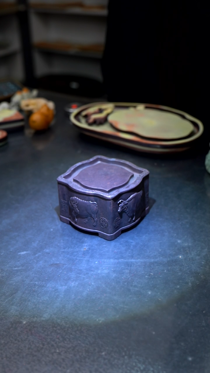 【闪购商品】端砚五牛图砚台壶承