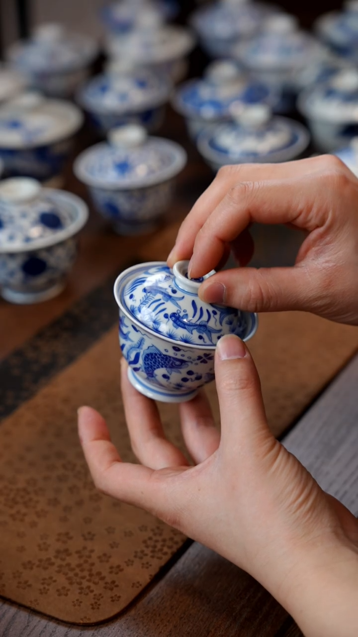 【闪购商品】群鱼盖碗111111111111