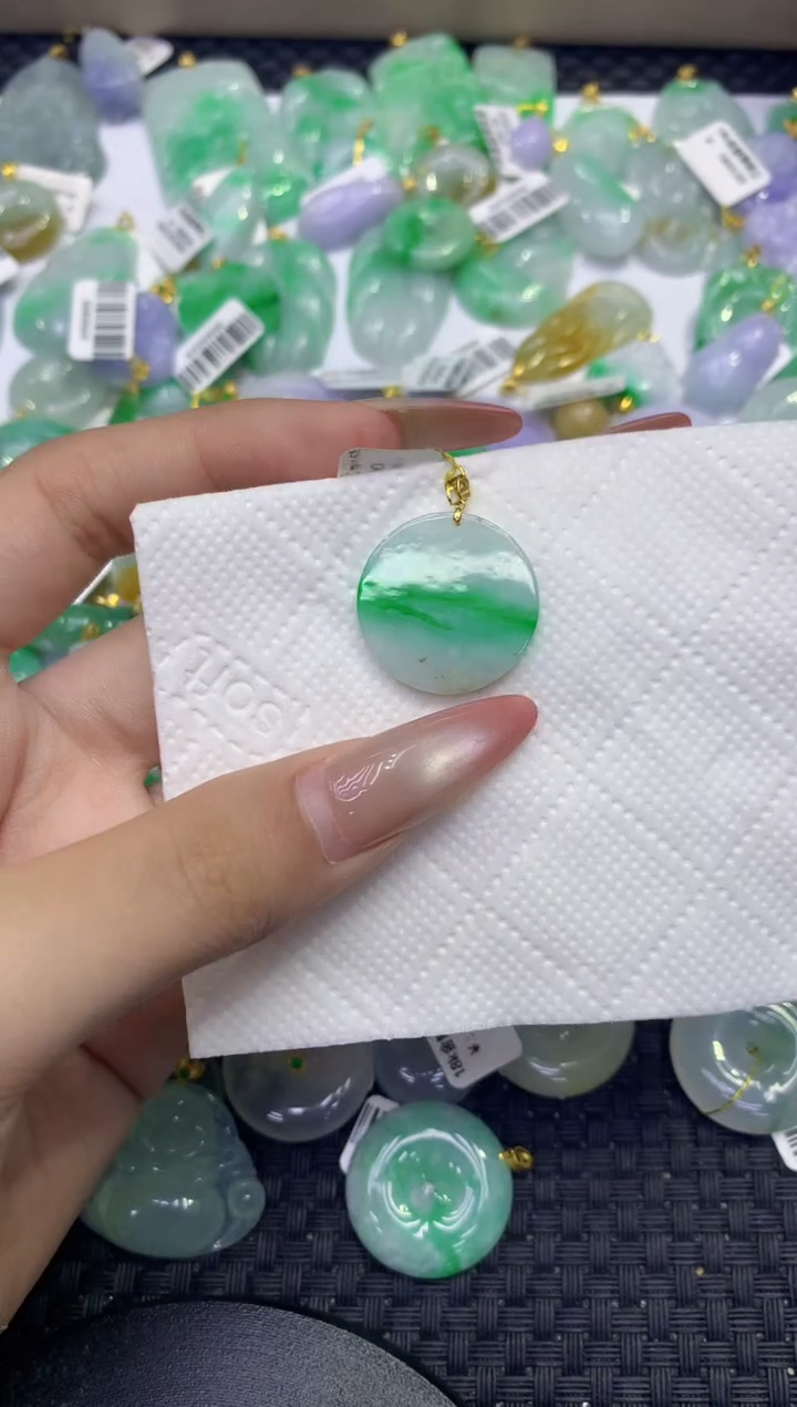 颈饰18K金镶嵌翡翠天然缅甸A货翡翠