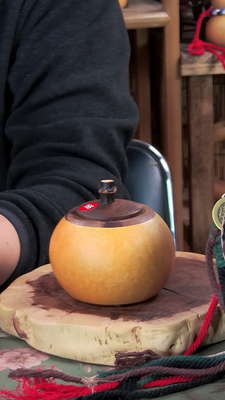 古艺高师傅葫芦茶叶罐 编号166