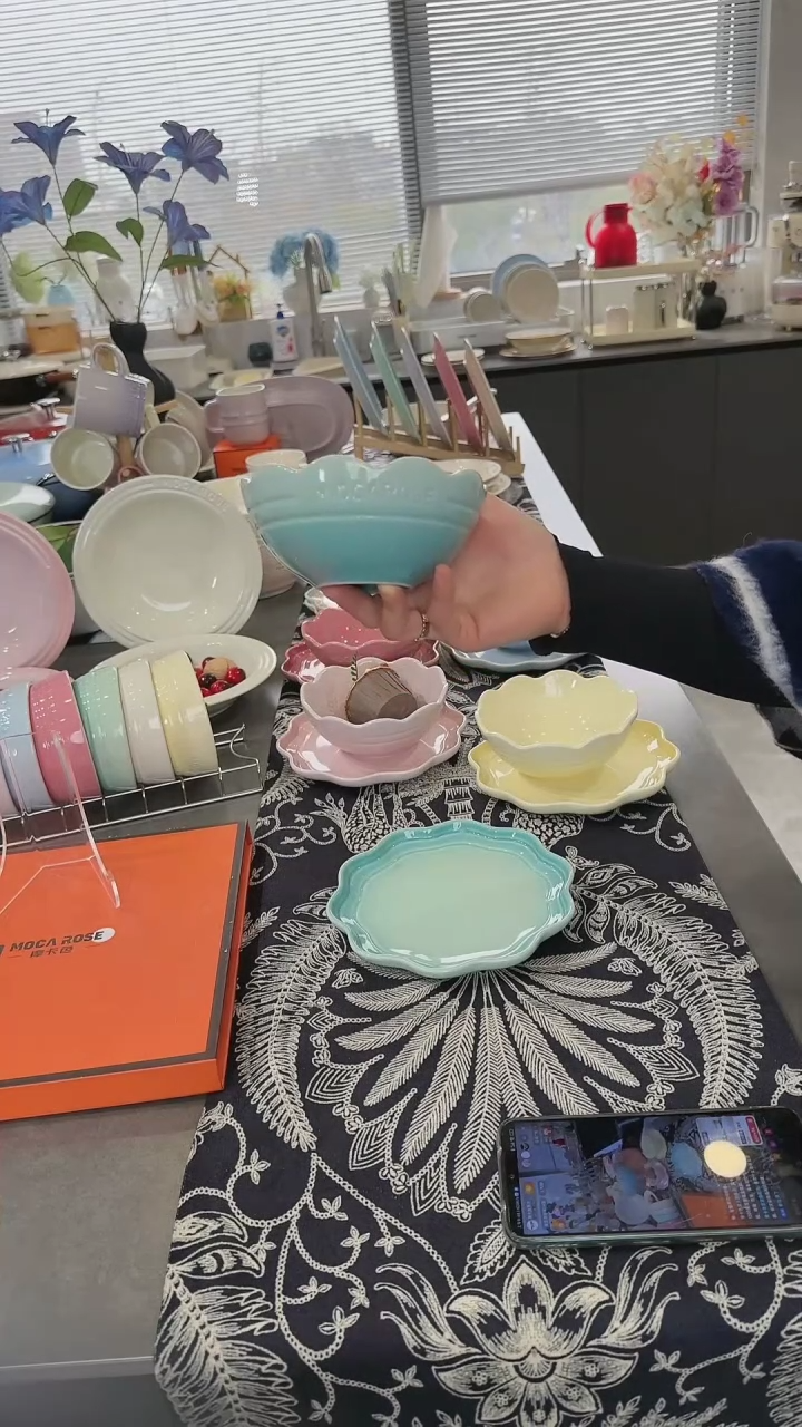 【闪购商品】瓷炻彩花边碗14CM-孔雀青