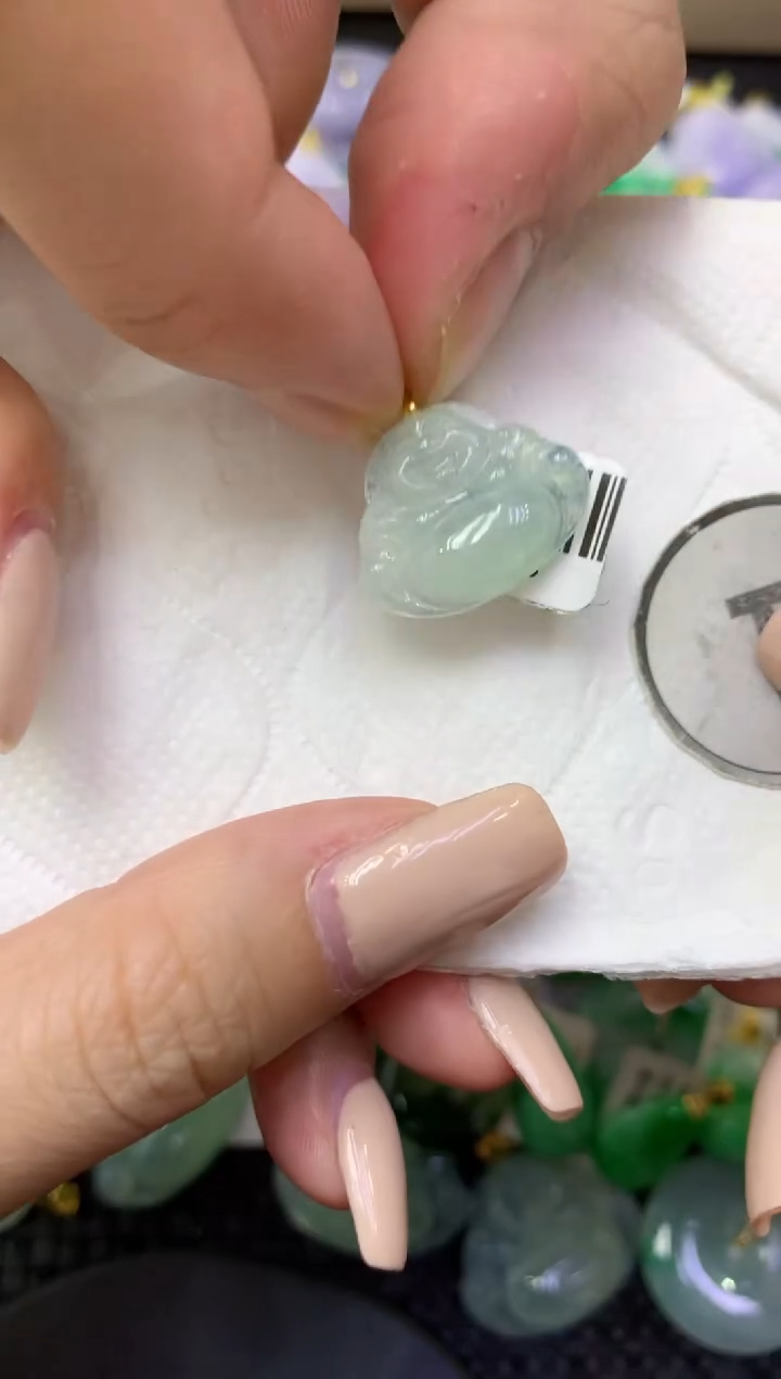 颈饰未镶嵌翡翠天然缅甸翡翠A货