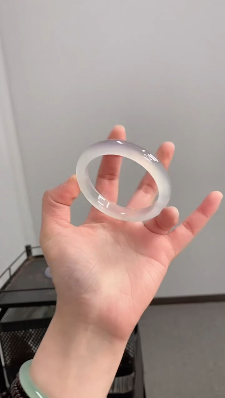 【闪购商品】玛瑙/玉髓手镯未镶嵌56-57圈