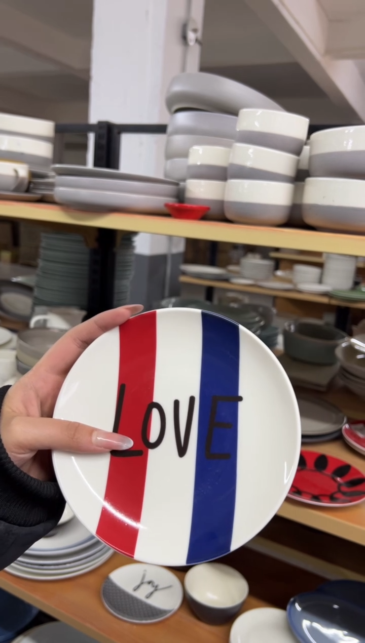 新骨瓷094瑕疵  三拼6,25寸骨碟