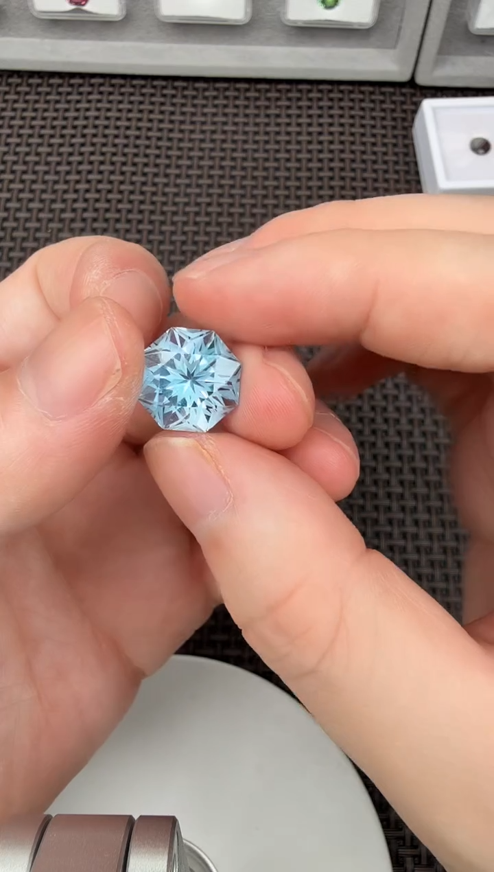 【闪购商品】托帕石裸石未镶嵌10ct-B01180