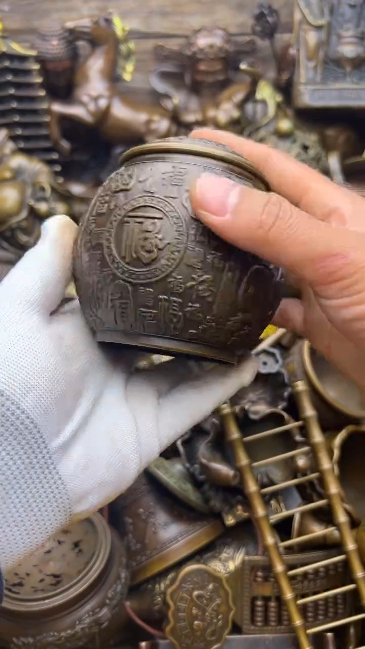 精美铜器，点击下单