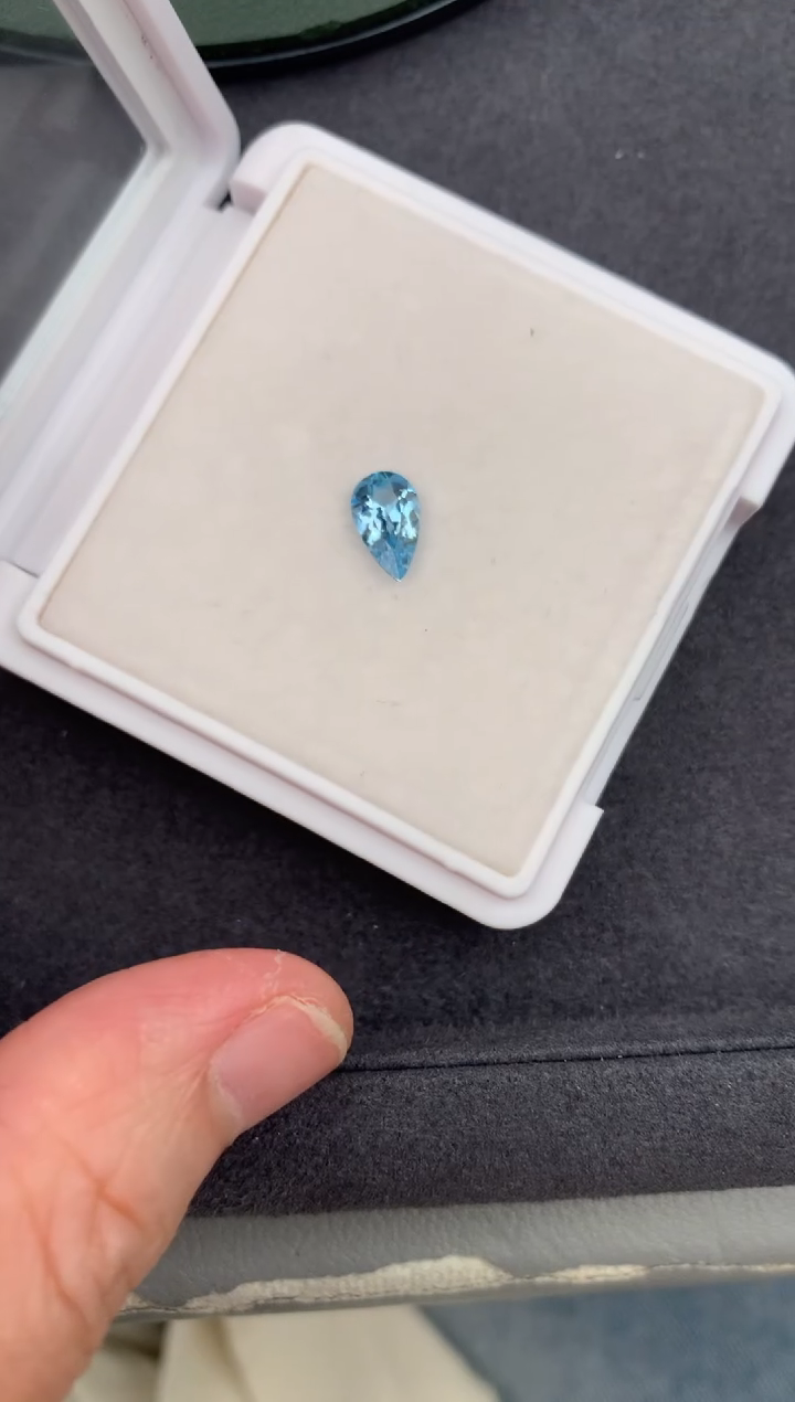 裸石海蓝宝石0.9ct海蓝宝  定制   BH 