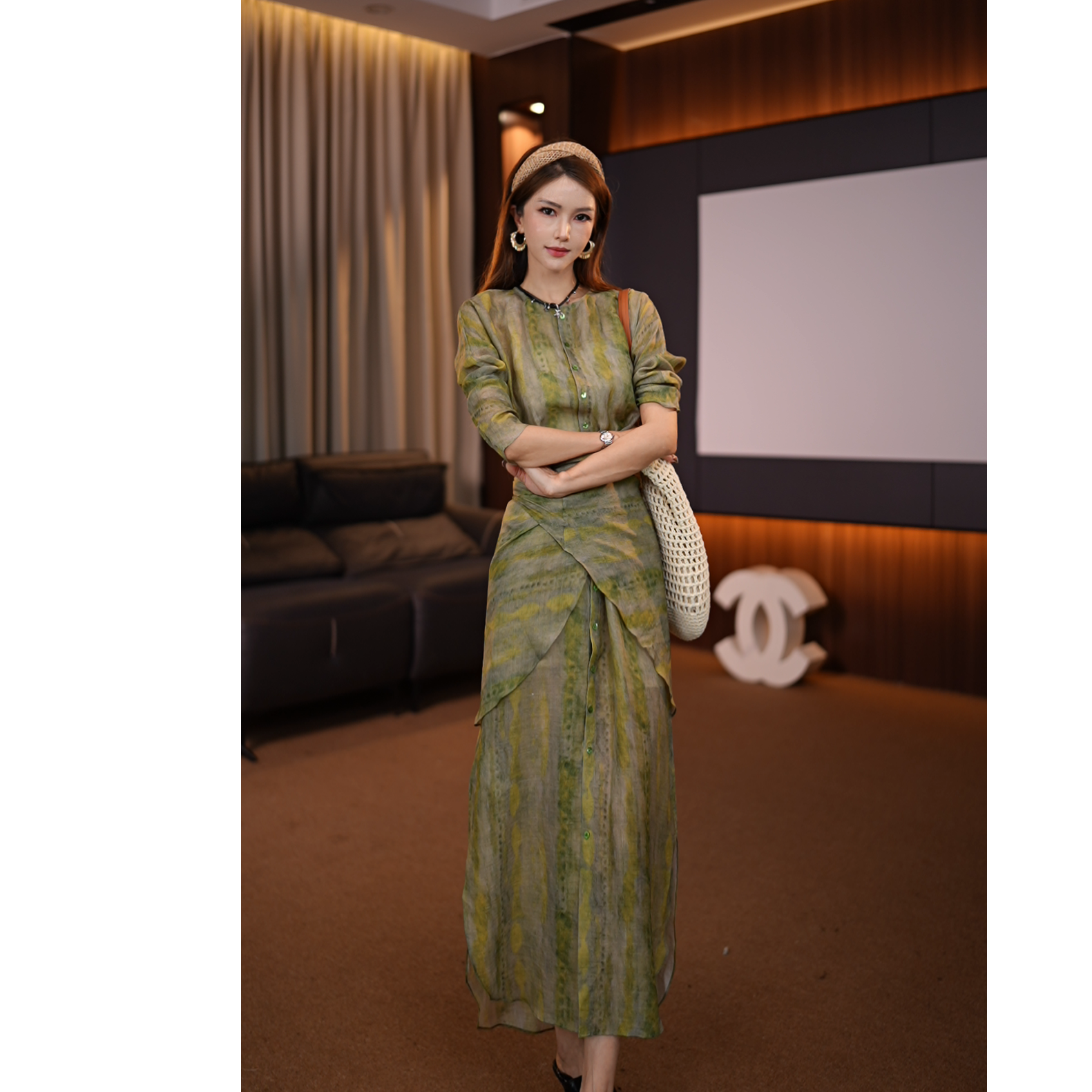 轻熟风气质收腰连衣裙2025夏季流行单品新款长裙