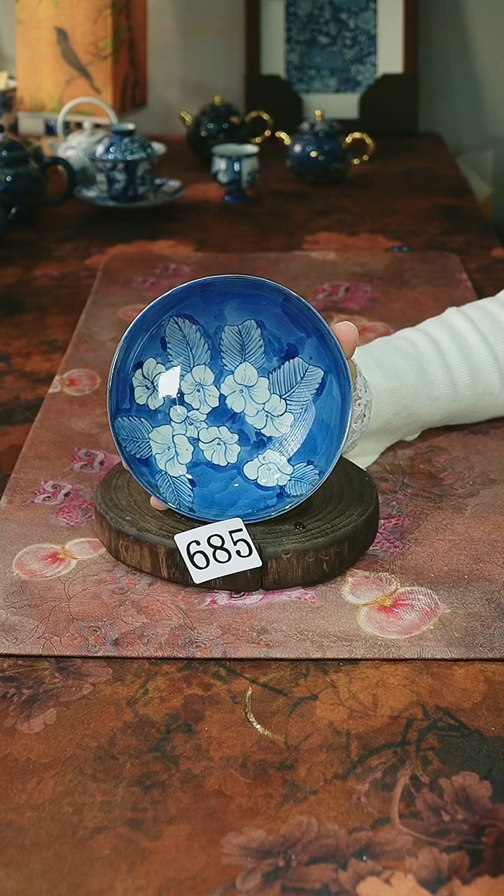 茶碗...........微瑕685