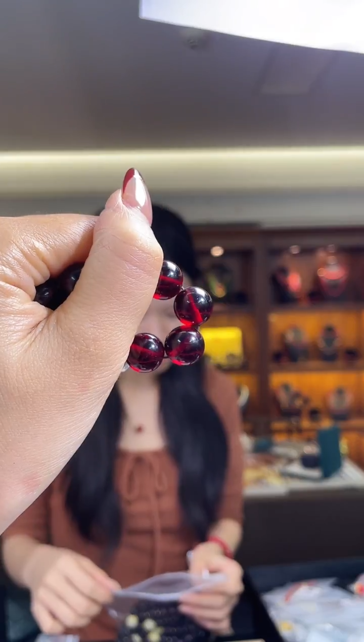 手链血珀未镶嵌（多样性发一件）圈口*