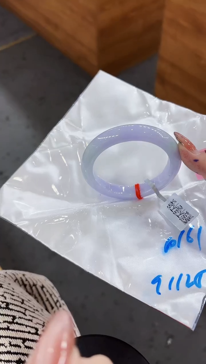 【闪购商品】翡翠手镯未镶嵌000000000000