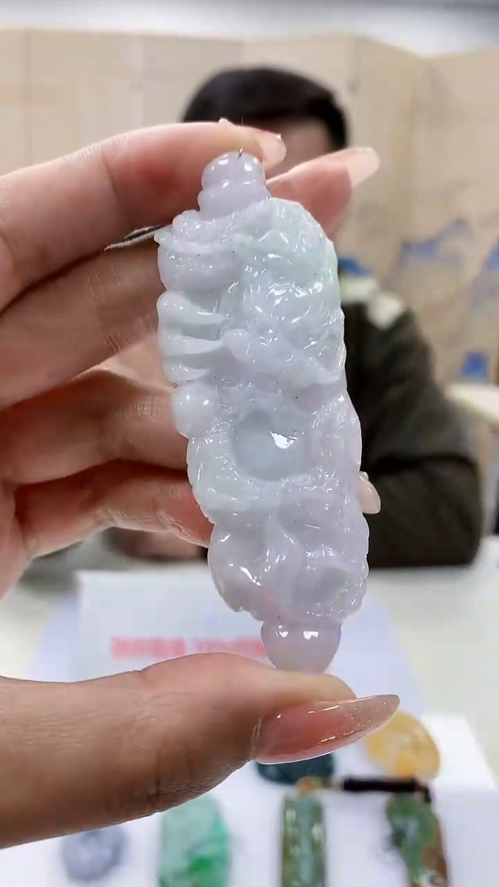 【闪购商品】定制翡翠未镶嵌5152MM-毛货挂件28