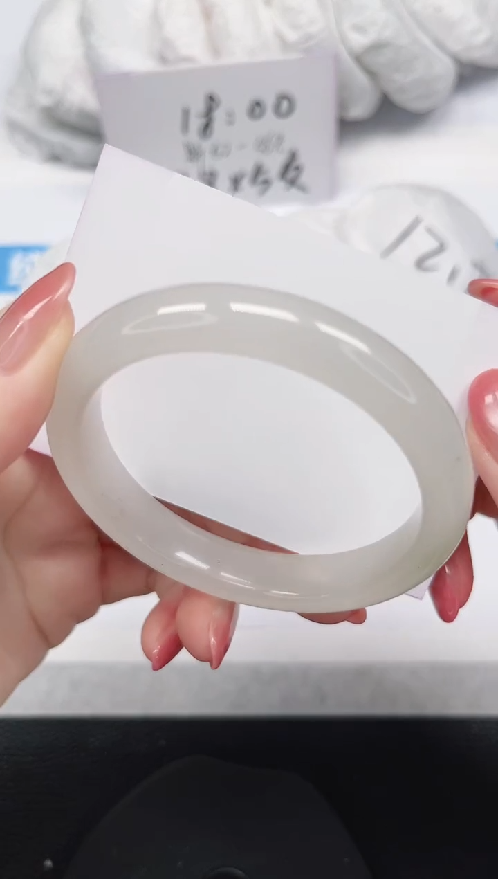 未镶嵌手镯石英岩玉240-57/58