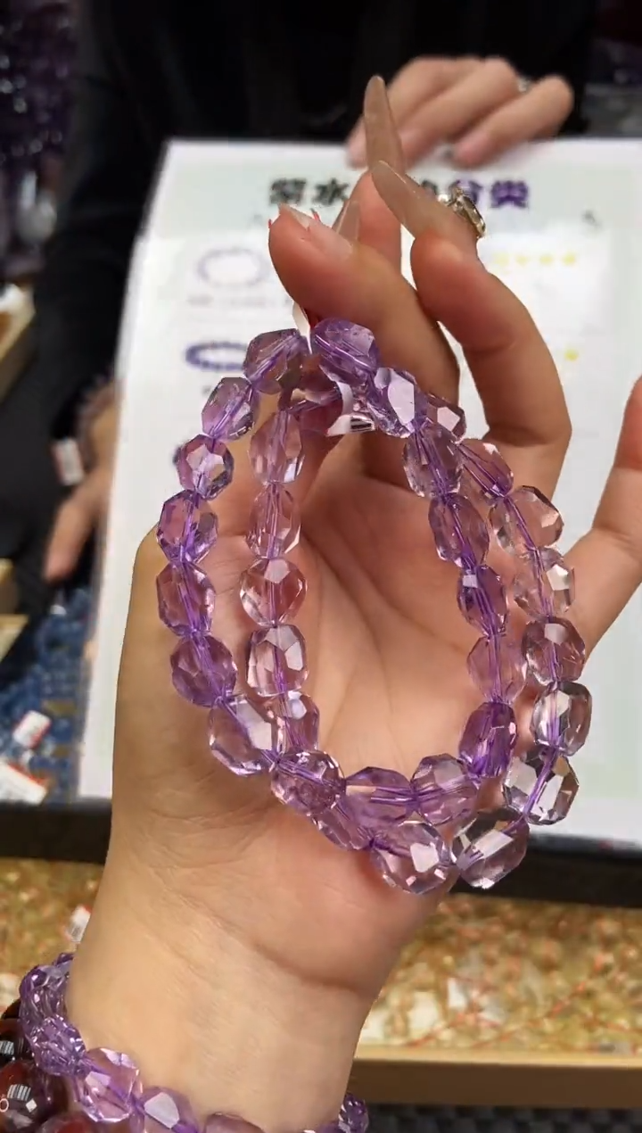 【闪购商品】水晶手链未镶嵌巴西紫随型多样性发其一