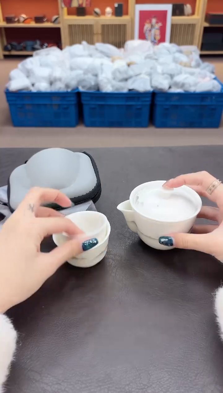 【闪购商品】摆件瓷SC1111111111111