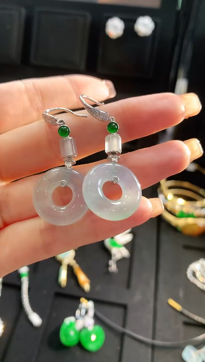 【闪购商品】翡翠耳饰18K金镶嵌耳饰