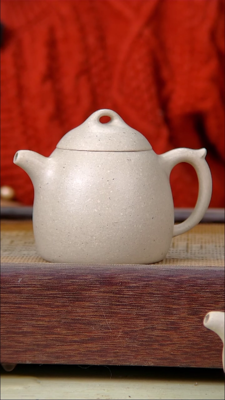 【闪购商品】白玉段秦权纯原矿