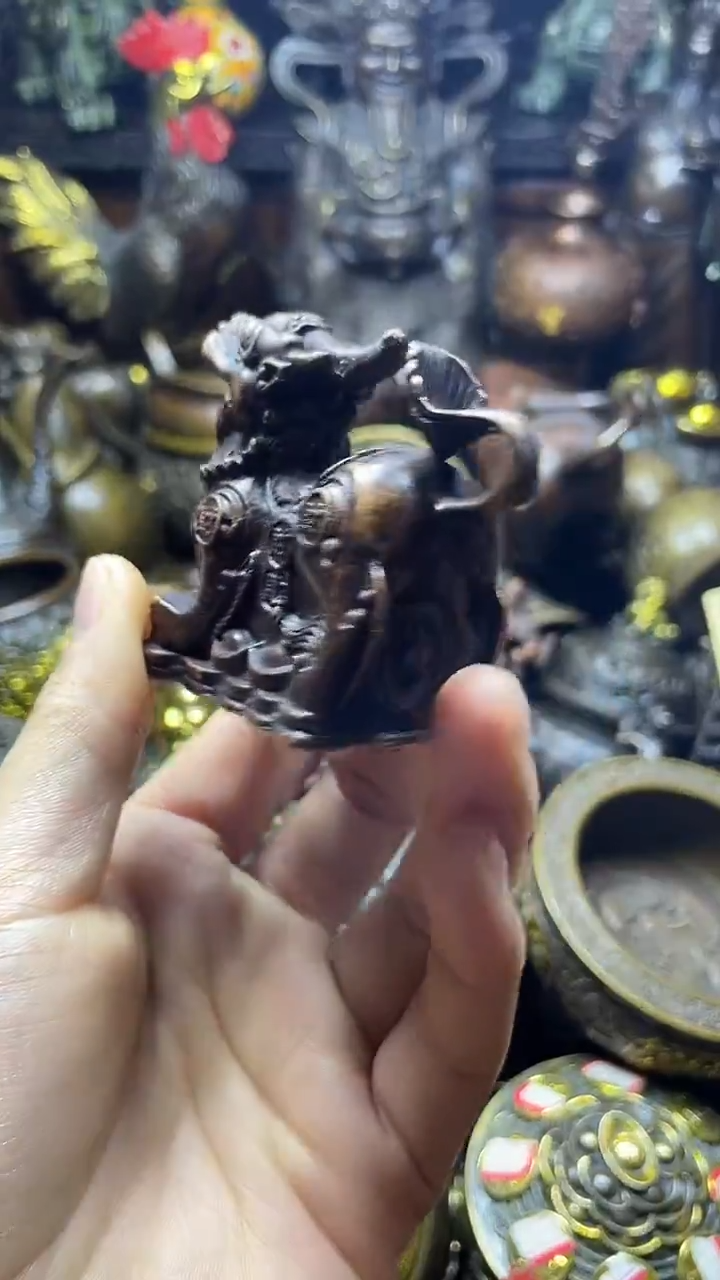 闪购链接，点击下单，有运费险，铜摆件