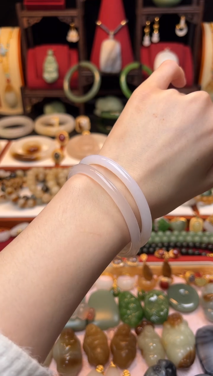 【闪购商品】玛瑙/玉髓手串未镶嵌放漏