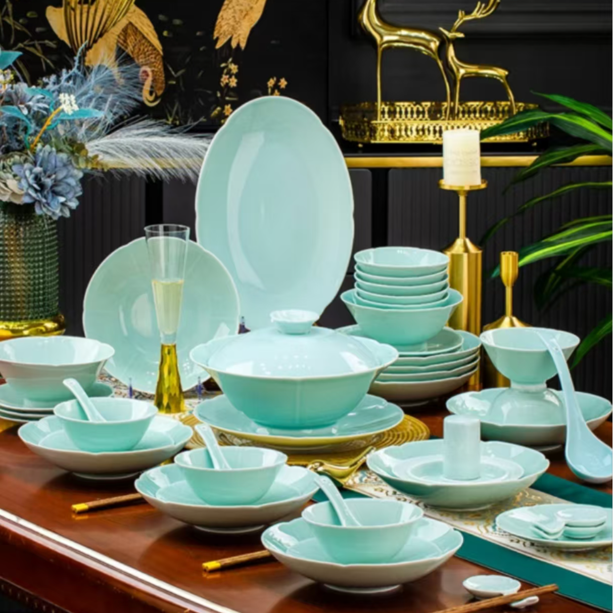  景德镇高白泥宋器影青葵口餐具68头高温陶瓷釉下简约中式青瓷