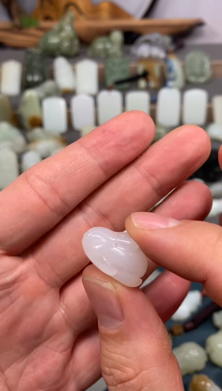 【闪购商品】和田玉颈饰未镶嵌白兔