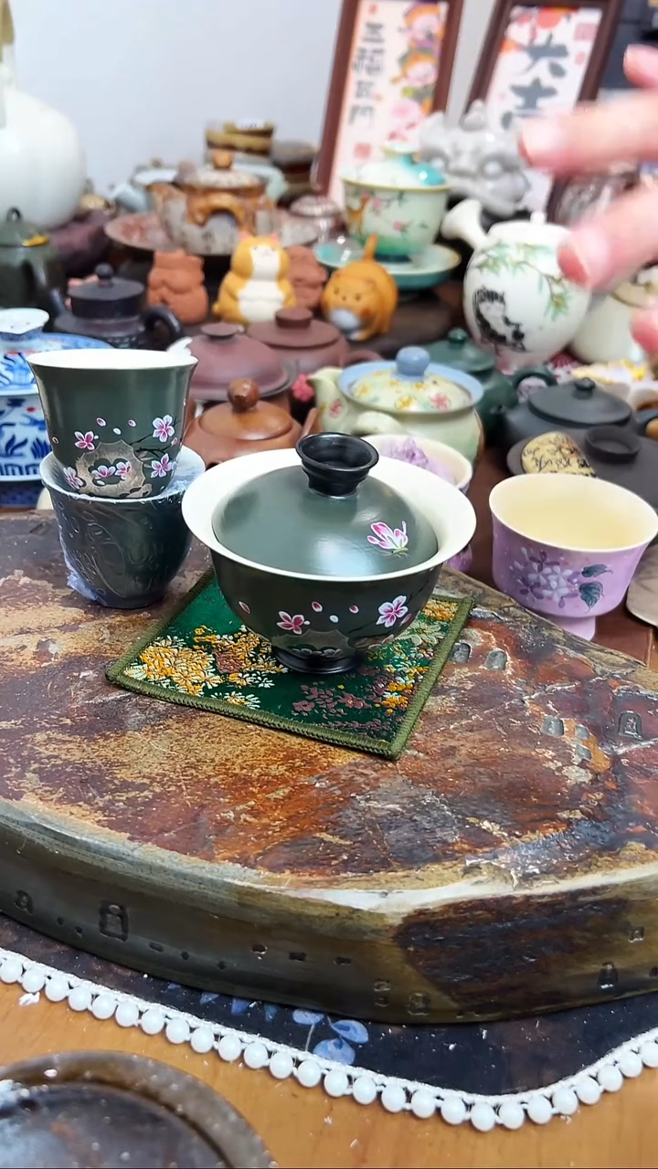 【 茶瓷物语】描银盖碗