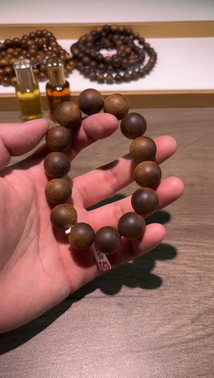 沉香手串越南芽庄老料白奇楠单圈16