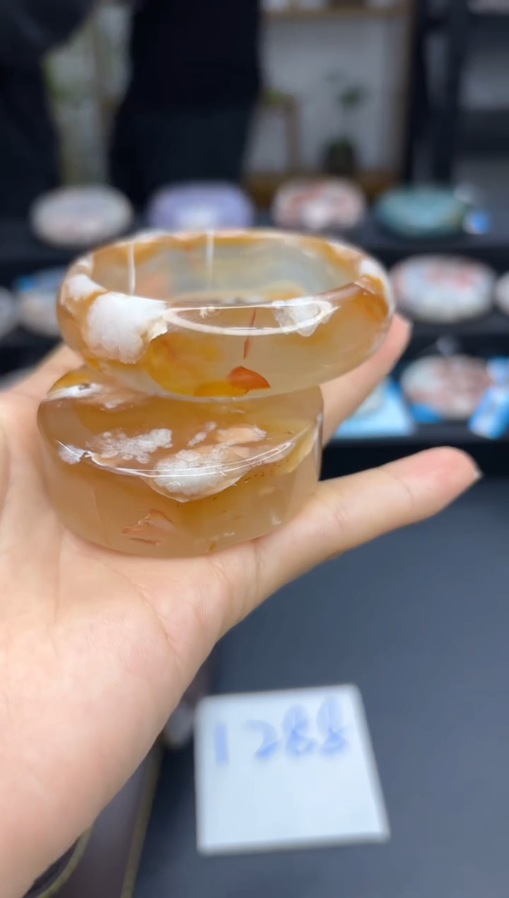 【闪购商品】石英质玉手镯未镶嵌A57(56圈赠送镯心)