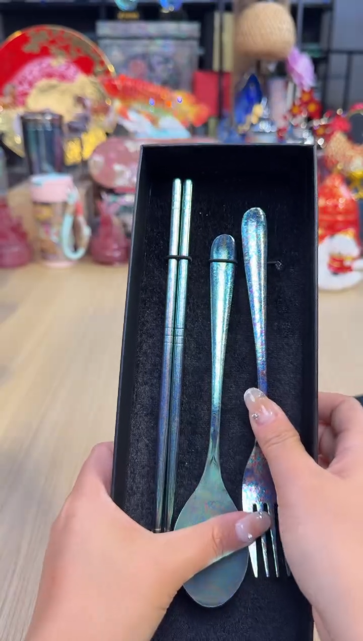 49纯钛筷勺叉-绿色 
