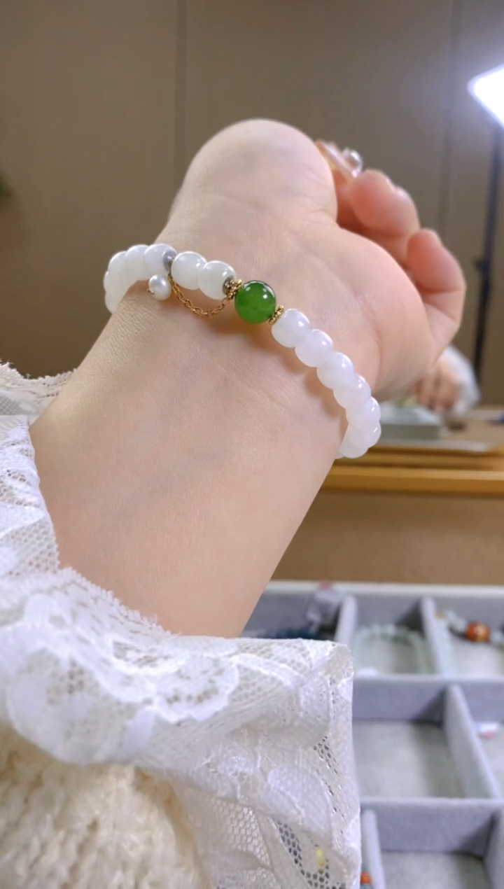 【闪购商品】和田玉手链未镶嵌CS