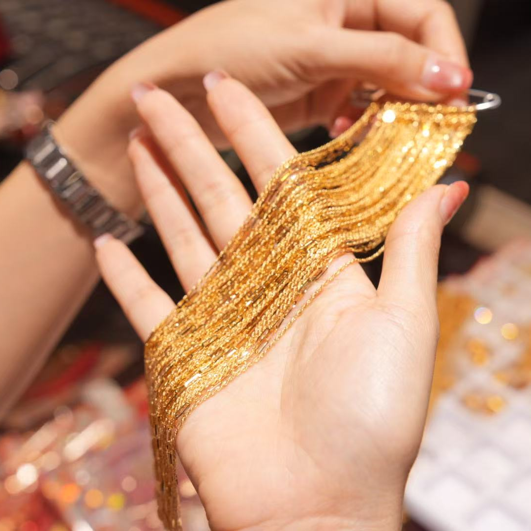 【巧玲珠宝】黄金饰品 麻花AB首饰 精致锁骨饰品 18k金 多样性发一