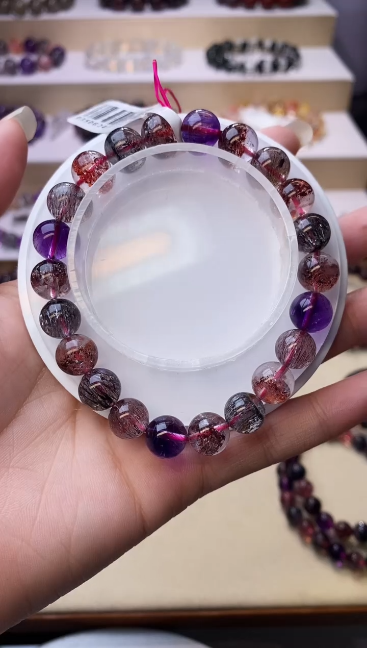 【闪购商品】水晶手链未镶嵌黑加仑超七9m+