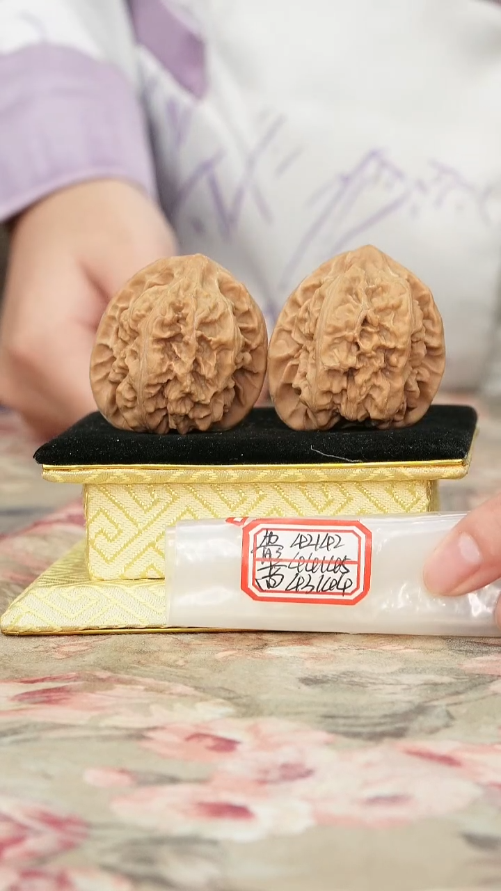 把件文玩核桃马蹄