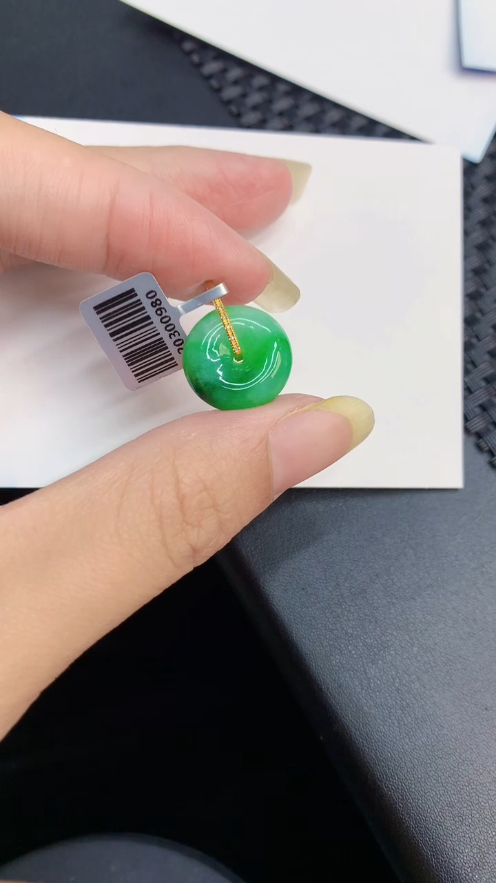 【闪购商品】翡翠颈饰18K金镶嵌            8