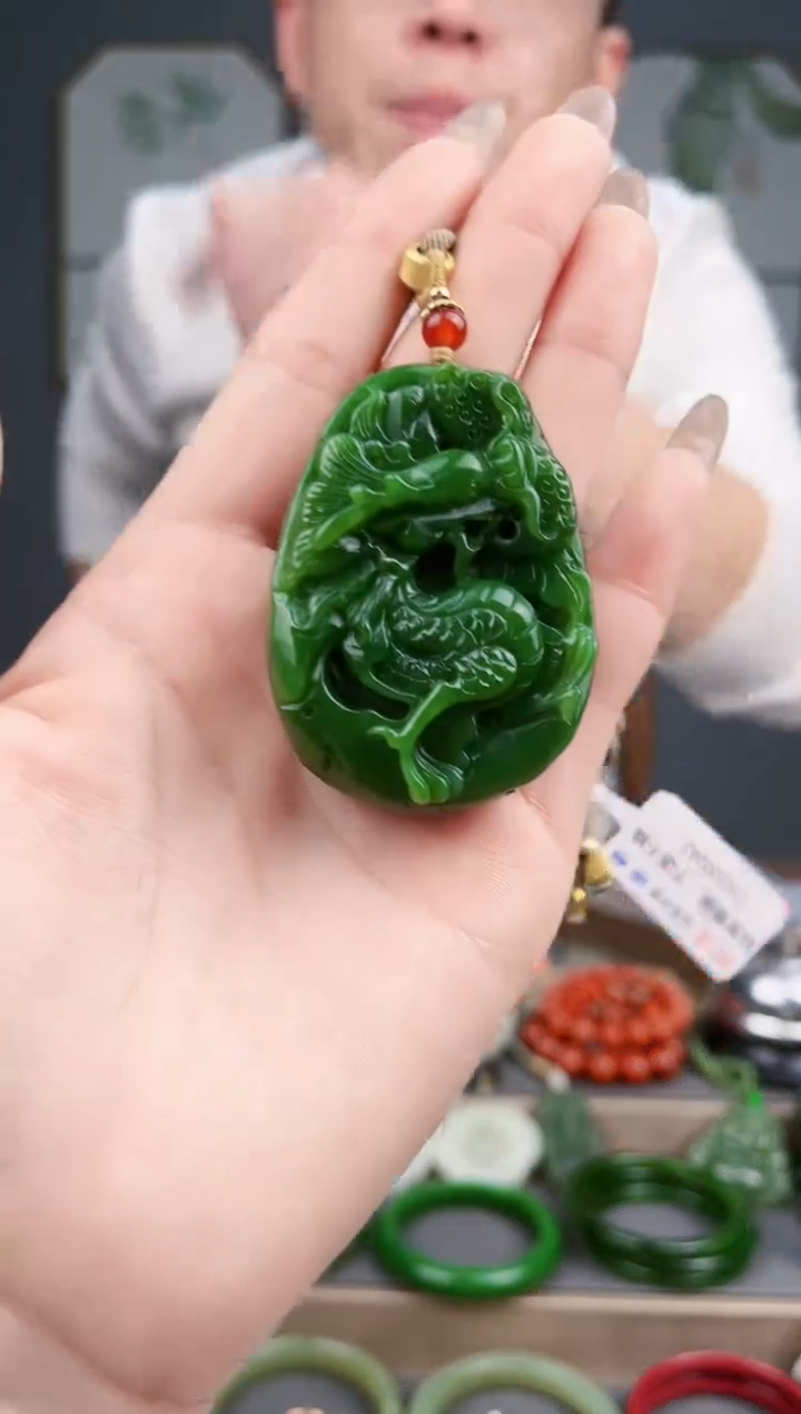 【闪购商品】和田玉颈饰未镶嵌AA多样性发货