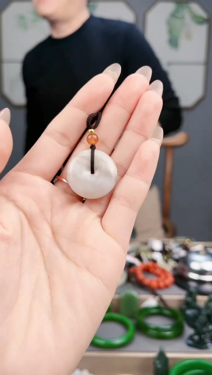 【闪购商品】和田玉颈饰未镶嵌AA多样性发货 拍一发一