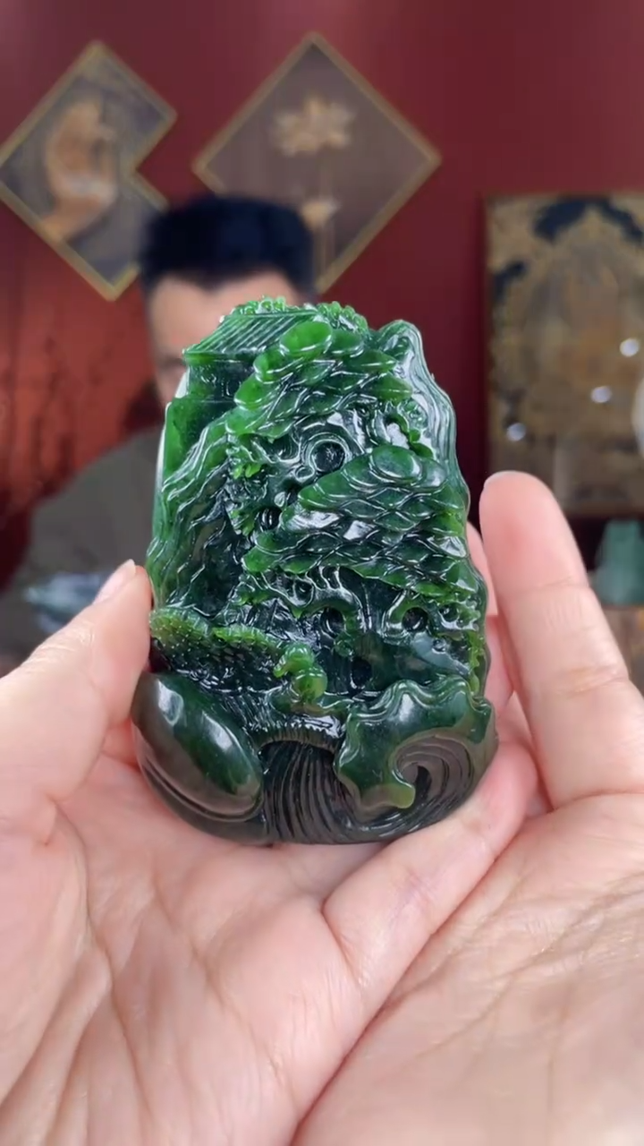 【闪购商品】和田玉未镶嵌把件碧玉山水