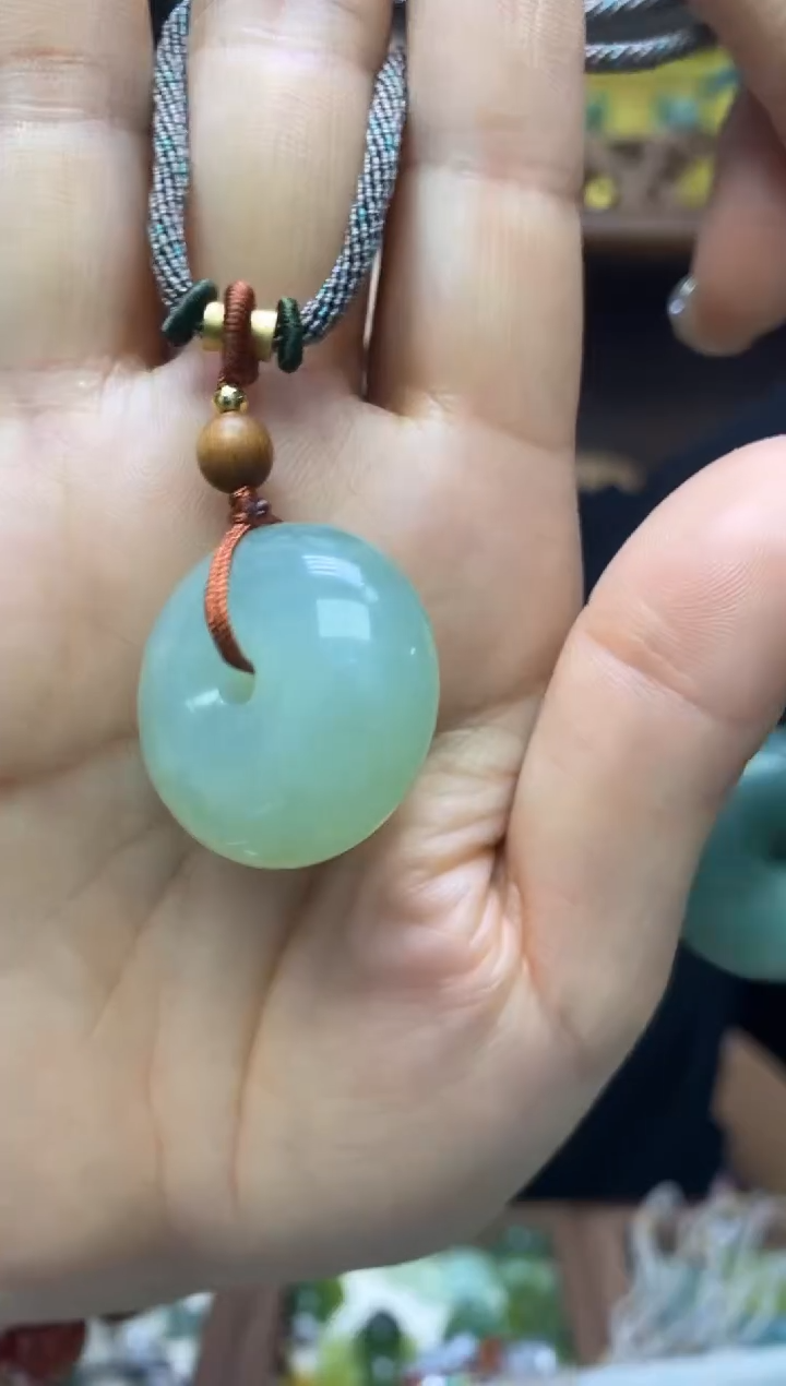 【闪购商品】岫玉吊坠未镶嵌·