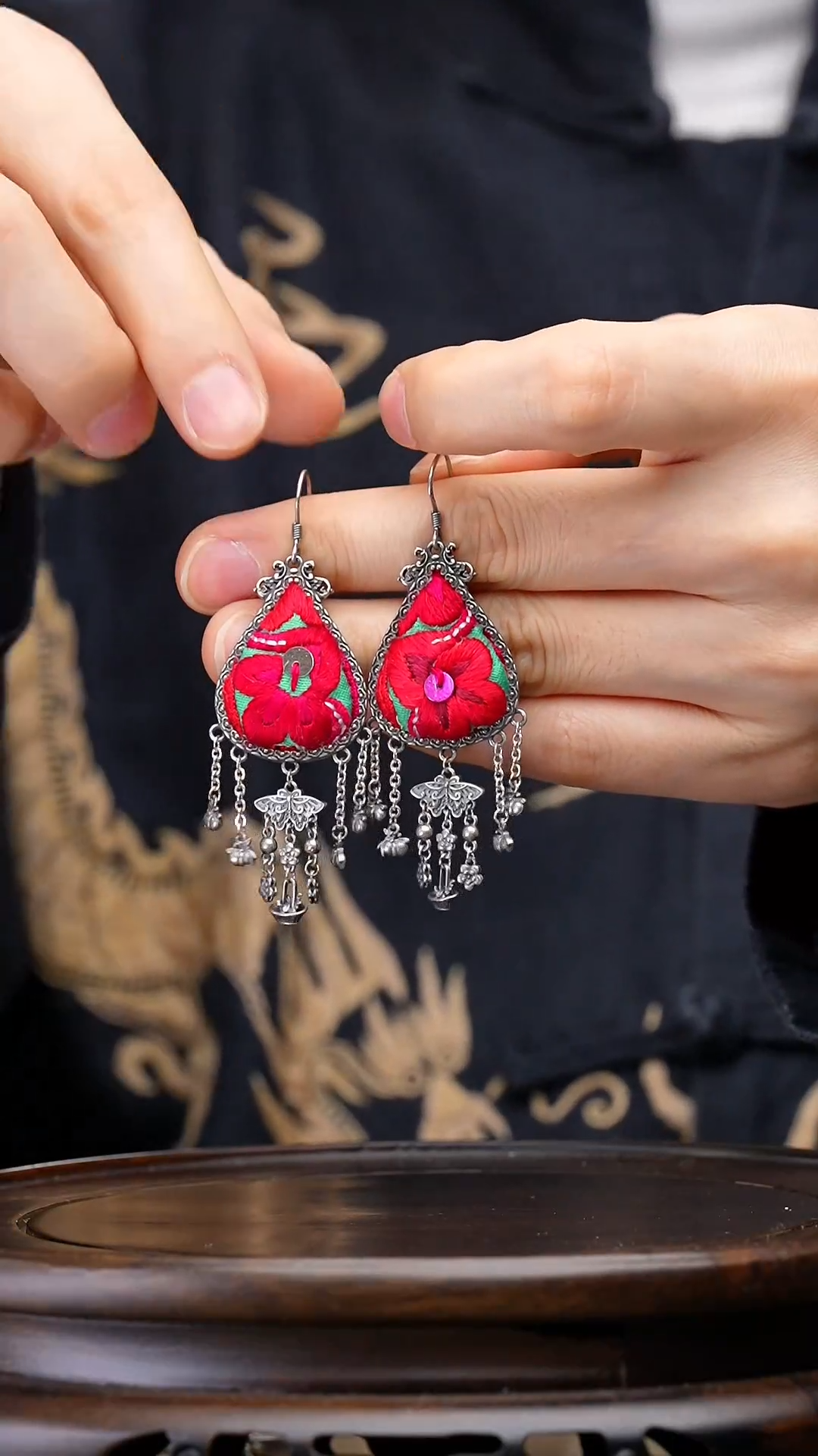 【闪购商品】刺绣黔东南苗族刺绣A593