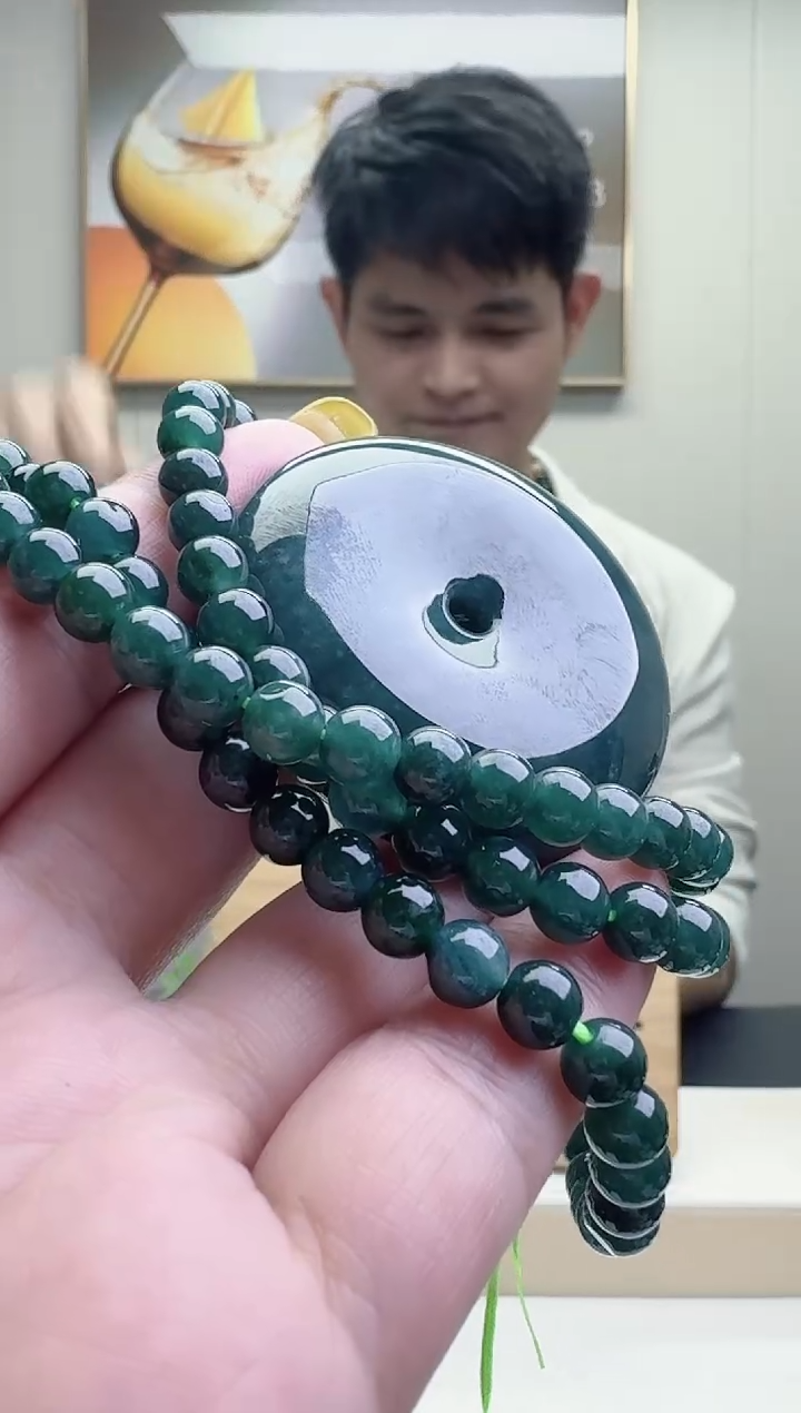 颈饰未镶嵌翡翠天然A货翡翠  多样性随机发其一